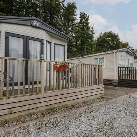 Burlees Nest Holiday home